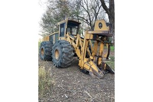 Tigercat 718  Feller Buncher